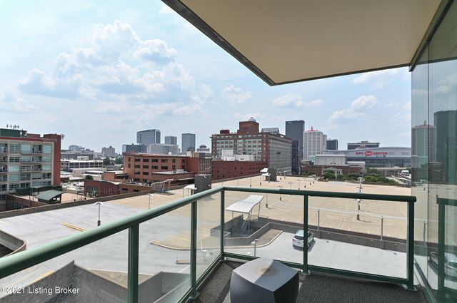 222 E Witherspoon St 704, Louisville, KY 40202