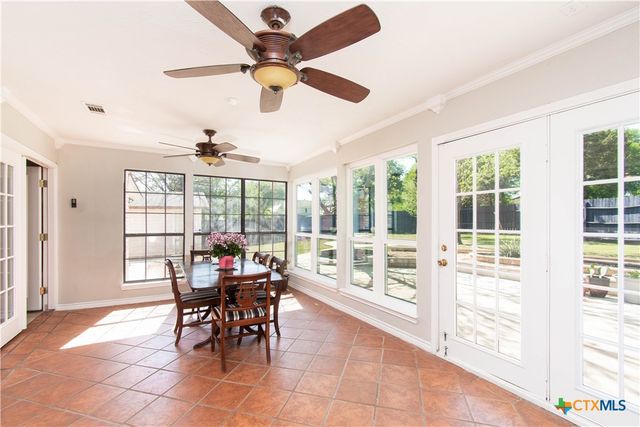 18 Morgans Point Boulevard, Belton, TX 76513