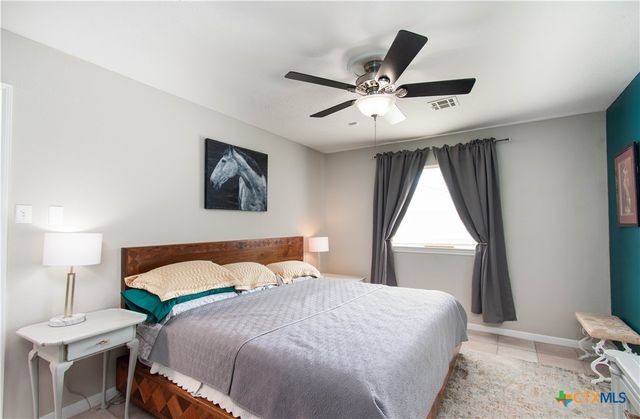 18 Morgans Point Boulevard, Belton, TX 76513