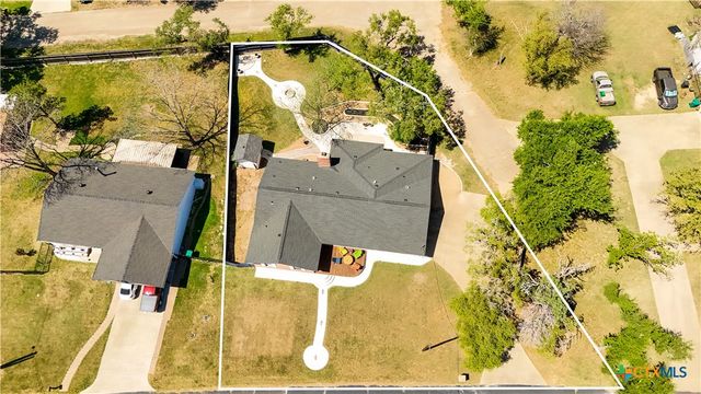 18 Morgans Point Boulevard, Belton, TX 76513