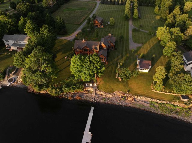 571 West Shore Road, South Hero, VT 05486