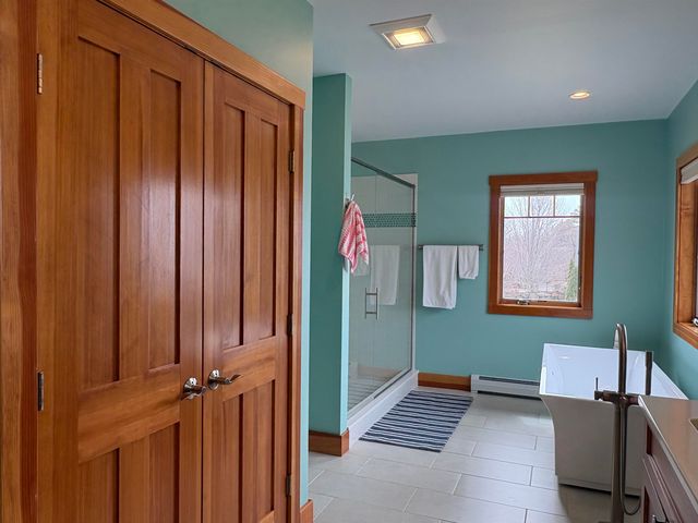 571 West Shore Road, South Hero, VT 05486