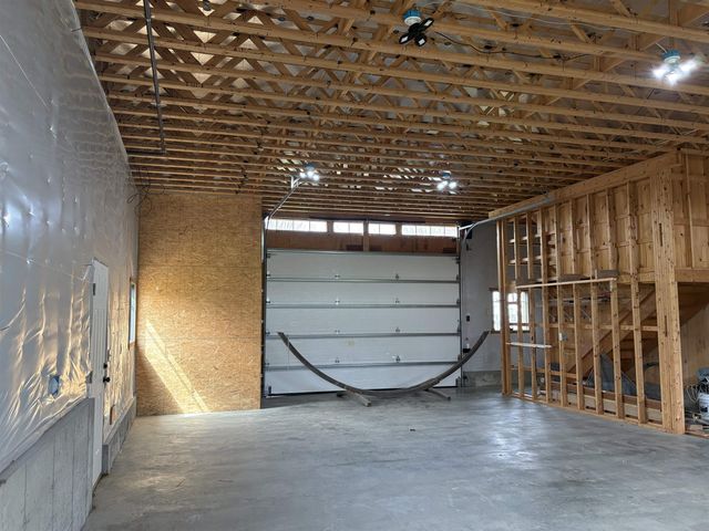 571 West Shore Road, South Hero, VT 05486