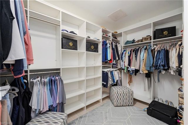 16351 Viansa WAY 202, Naples, FL 34110