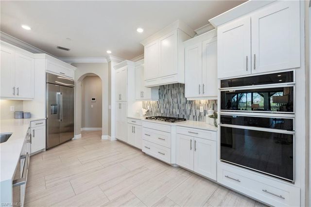 16351 Viansa WAY 202, Naples, FL 34110