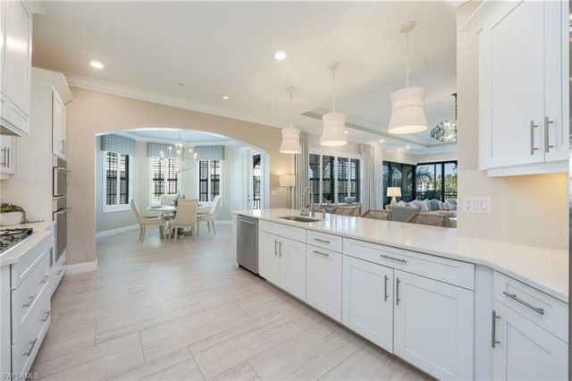 16351 Viansa WAY 202, Naples, FL 34110