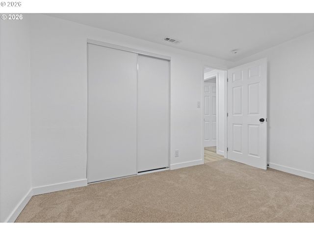 9828 Se ELLIS St, Portland, OR 97266