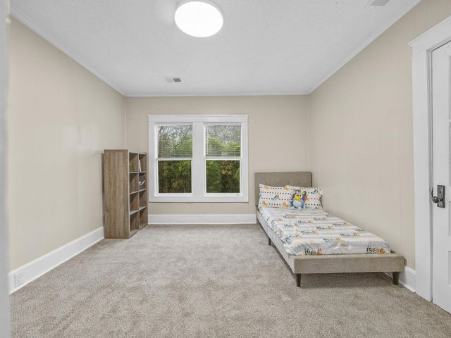 405 S Pinckney St, Union, SC 29379