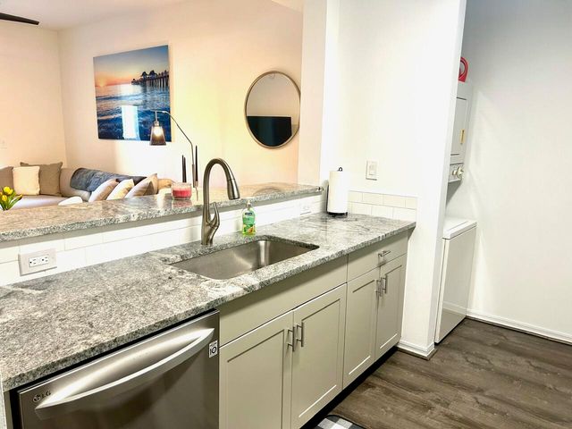 1203 Town Center Drive 221, Jupiter, FL 33458