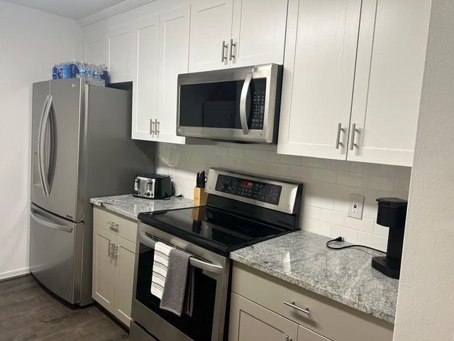 1203 Town Center Drive 221, Jupiter, FL 33458