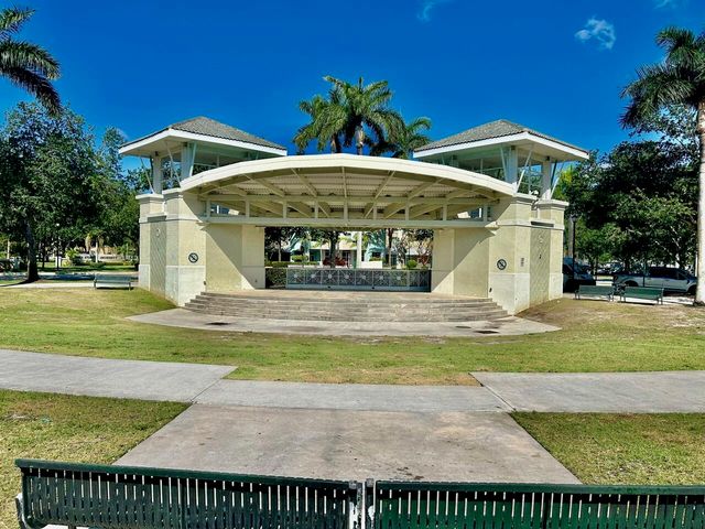 1203 Town Center Drive 221, Jupiter, FL 33458