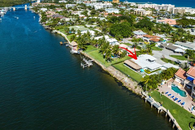 541 SE 18th Avenue, Deerfield Beach, FL 33441