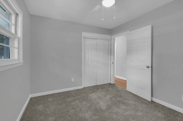 1003 Pickett Dr, Tullahoma, TN 37388