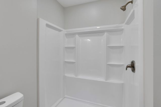 1003 Pickett Dr, Tullahoma, TN 37388