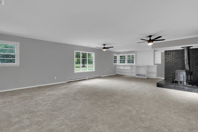 1003 Pickett Dr, Tullahoma, TN 37388
