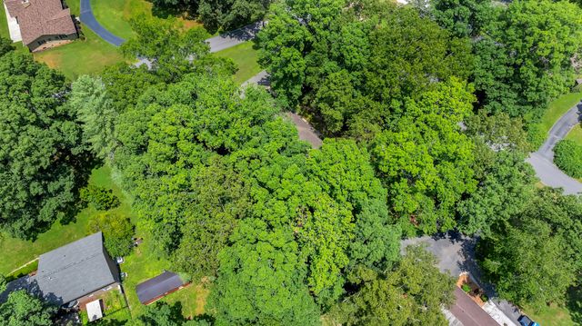 1003 Pickett Dr, Tullahoma, TN 37388