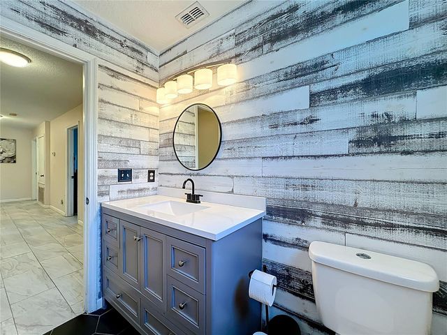 105 BAILEY CIRCLE, Davenport, FL 33897