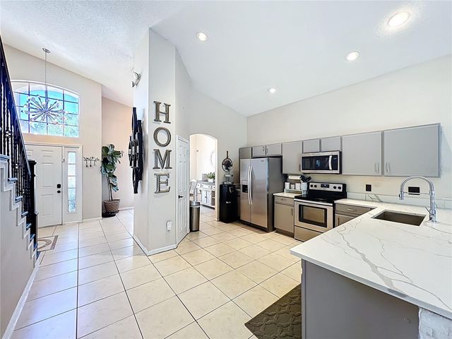 105 BAILEY CIRCLE, Davenport, FL 33897