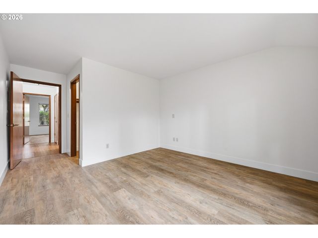 13775 Sw SCHOLLS FERRY Rd 7, Beaverton, OR 97008