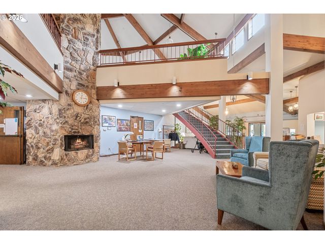 13775 Sw SCHOLLS FERRY Rd 7, Beaverton, OR 97008