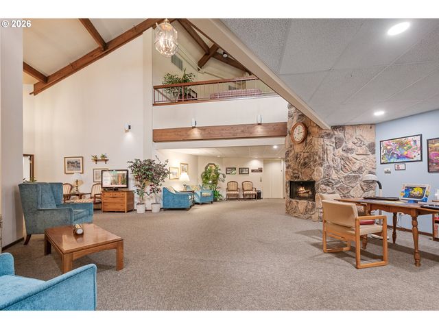13775 Sw SCHOLLS FERRY Rd 7, Beaverton, OR 97008