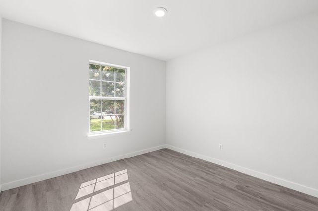 611 Clearcreek DR, Leander, TX 78641