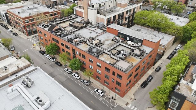 1728 N Damen Avenue 106, Chicago, IL 60647