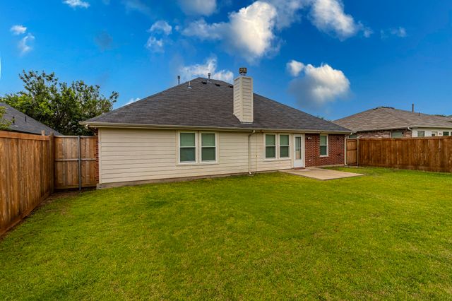 2111 Preston Trail, Forney, TX 75126