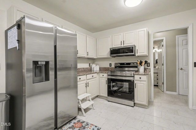 103 Lynnville Court, Lillington, NC 27546