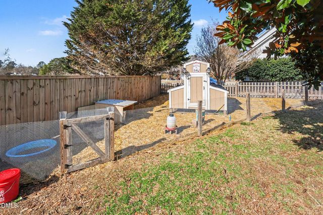 103 Lynnville Court, Lillington, NC 27546