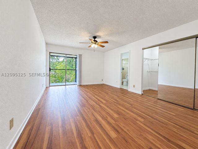 8982 W Sample Rd 204, Coral Springs, FL 33065