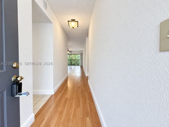 8982 W Sample Rd 204, Coral Springs, FL 33065