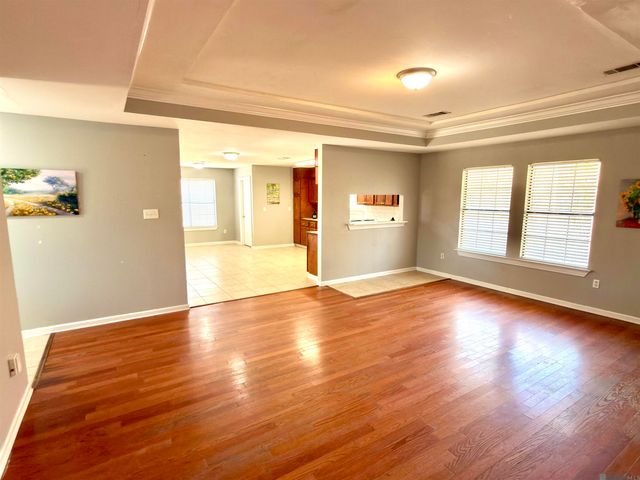 412 Summers St, Denham Springs, LA 70726