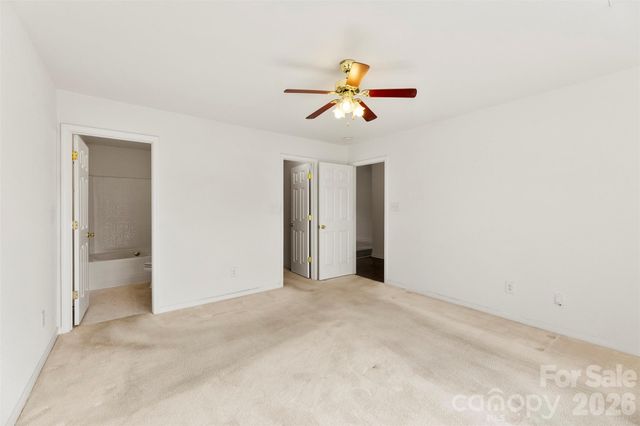 10215 Orchard Grass Court, Charlotte, NC 28278