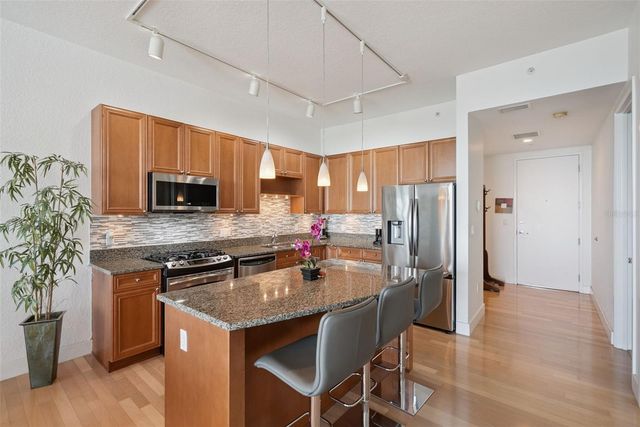 150 E ROBINSON STREET 2709, Orlando, FL 32801