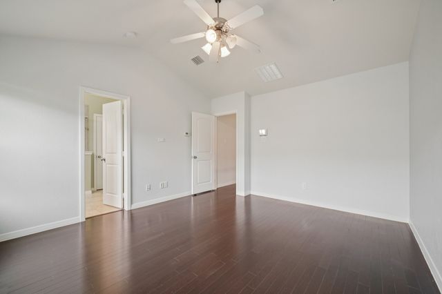 3934 Amberwood Drive, Addison, TX 75001