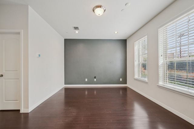 3934 Amberwood Drive, Addison, TX 75001