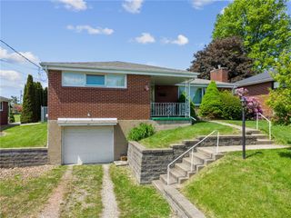 324 Grove Dr, Lower Burrell, PA 15068