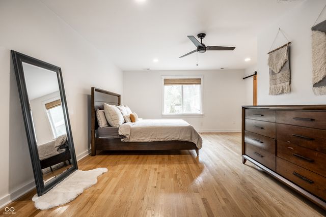 2460 E 99th Street, Carmel, IN 46280