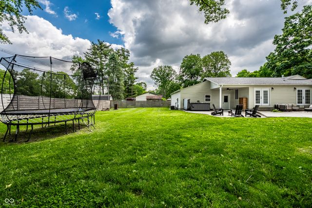2460 E 99th Street, Carmel, IN 46280