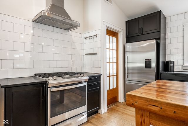 2460 E 99th Street, Carmel, IN 46280