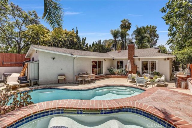21701 Costanso Street, Woodland Hills, CA 91364
