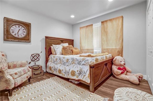 21701 Costanso Street, Woodland Hills, CA 91364