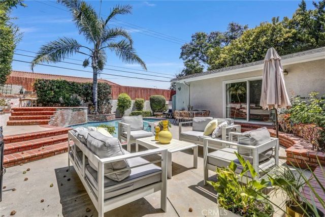 21701 Costanso Street, Woodland Hills, CA 91364