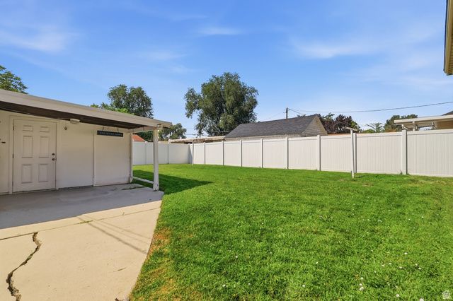 809 W 500 N, Salt Lake City, UT 84116