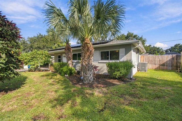2315 AMHERST AVENUE, Bradenton, FL 34207