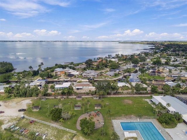 2315 AMHERST AVENUE, Bradenton, FL 34207