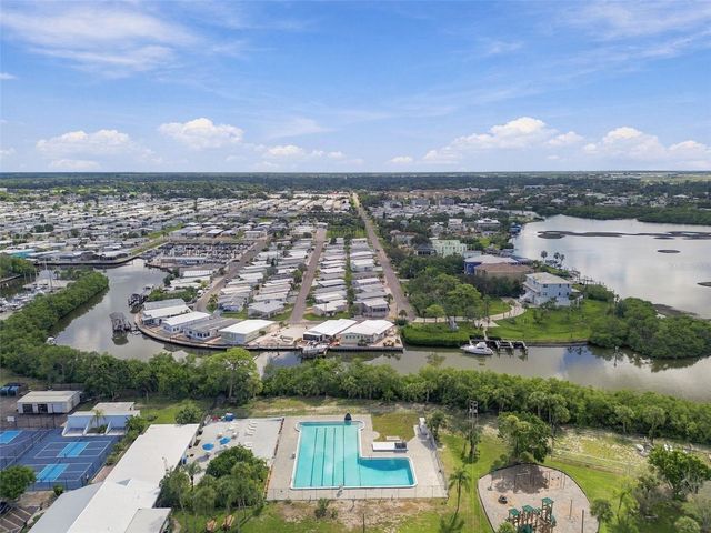 2315 AMHERST AVENUE, Bradenton, FL 34207