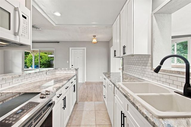 2315 AMHERST AVENUE, Bradenton, FL 34207