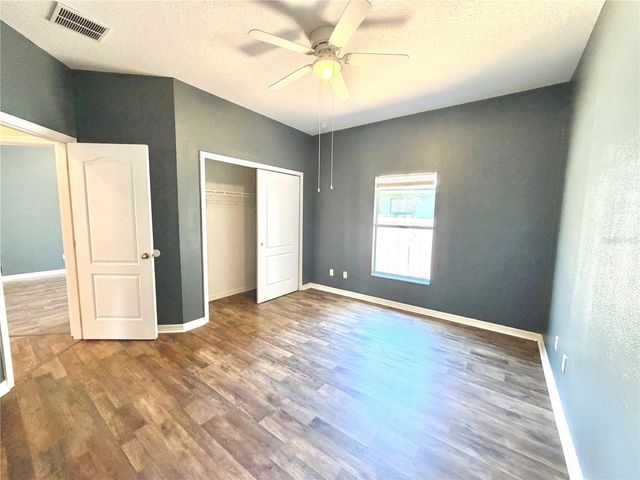 1044 LONGVILLE CIRCLE, Tavares, FL 32778